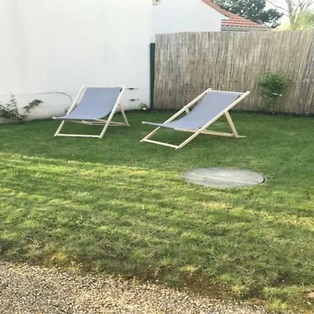 Ferienhaus House Maisonnette Au Calme