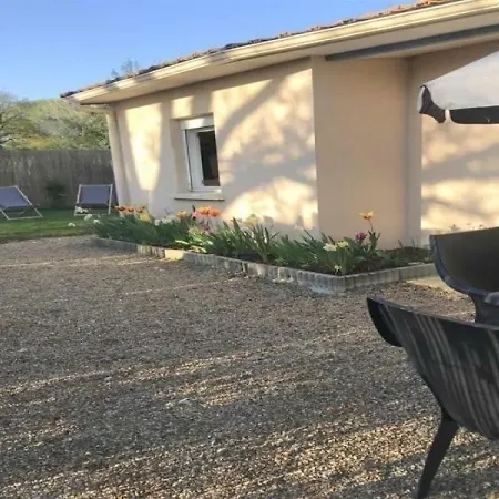 Ferienhaus House Maisonnette Au Calme